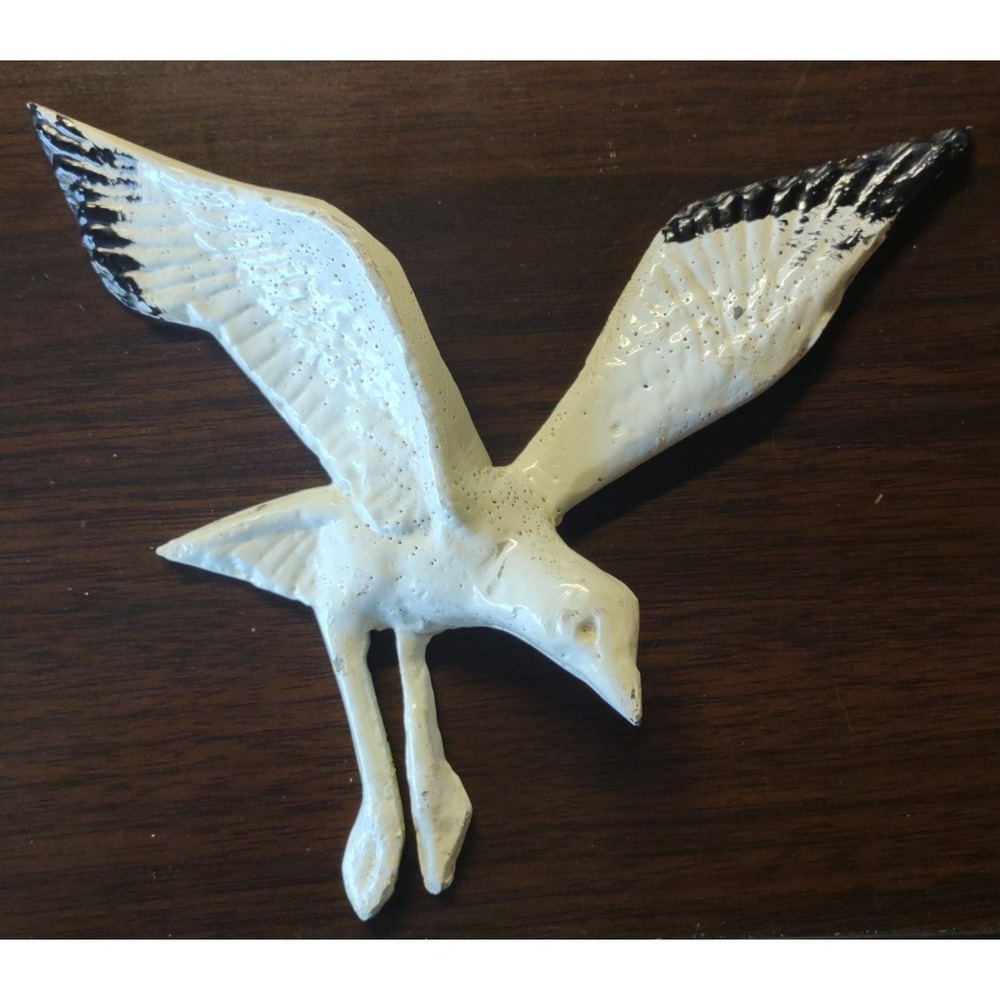 Cast Aluminum Seagull Wall Art 6" x 7"